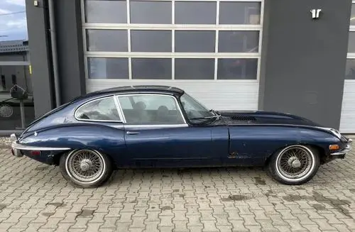 JAGUAR E-type 