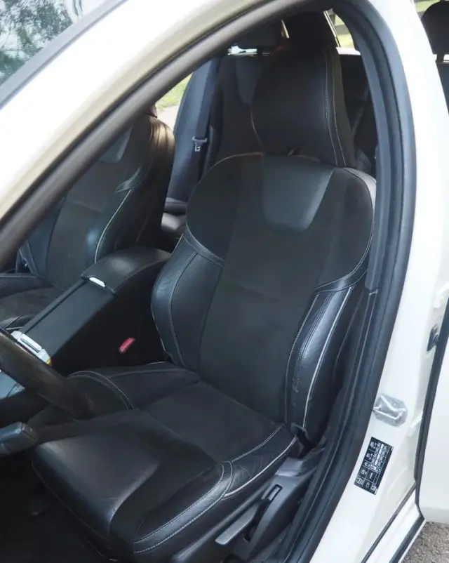 VOLVO V60 D3 Geartronic R-Design