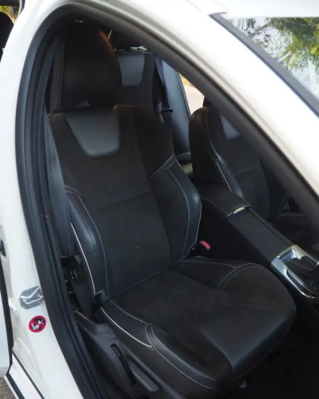 VOLVO V60 D3 Geartronic R-Design