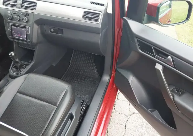 VOLKSWAGEN Caddy Maxi 2.0 TDI Trendline Mixt