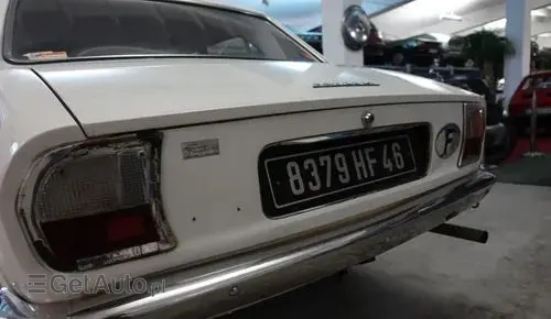 PEUGEOT 504 