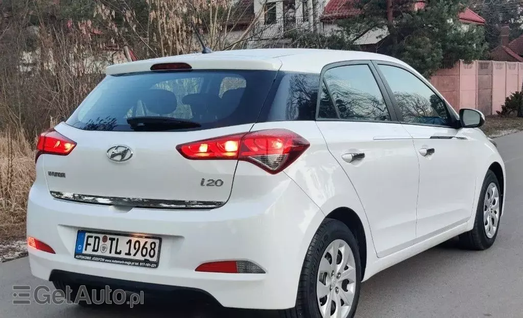 HYUNDAI I20 