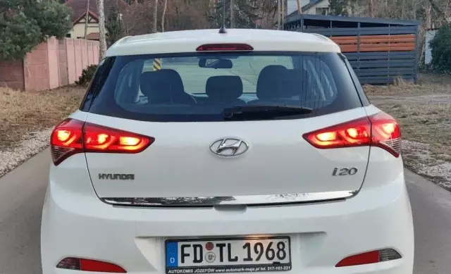 HYUNDAI I20 