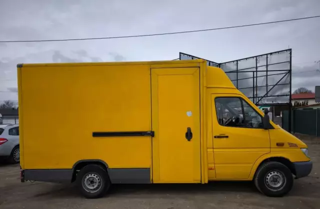 MERCEDES-BENZ Sprinter 