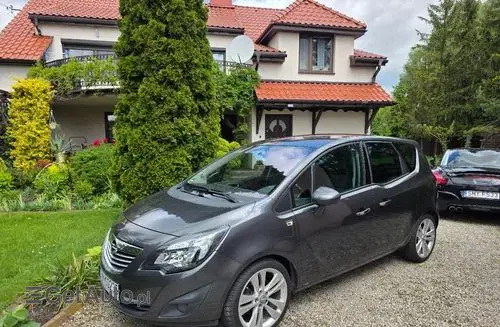 OPEL Meriva 