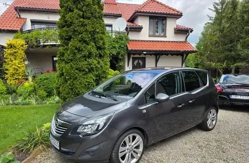 OPEL Meriva 