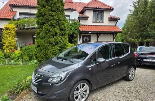 OPEL Meriva 