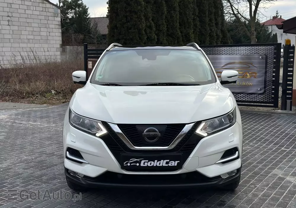 NISSAN Qashqai 1.2 DIG-T N-Connecta Xtronic