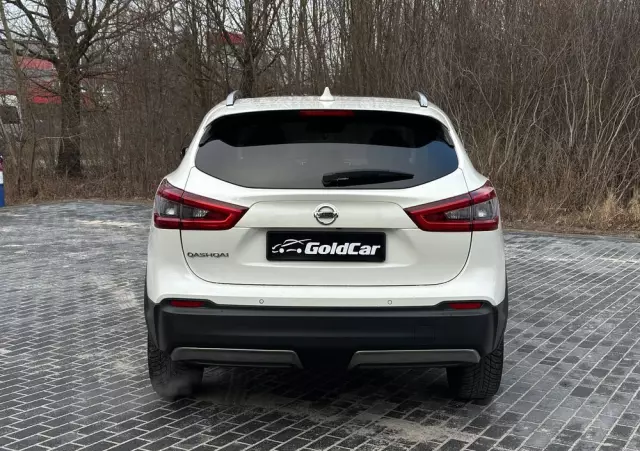 NISSAN Qashqai 1.2 DIG-T N-Connecta Xtronic