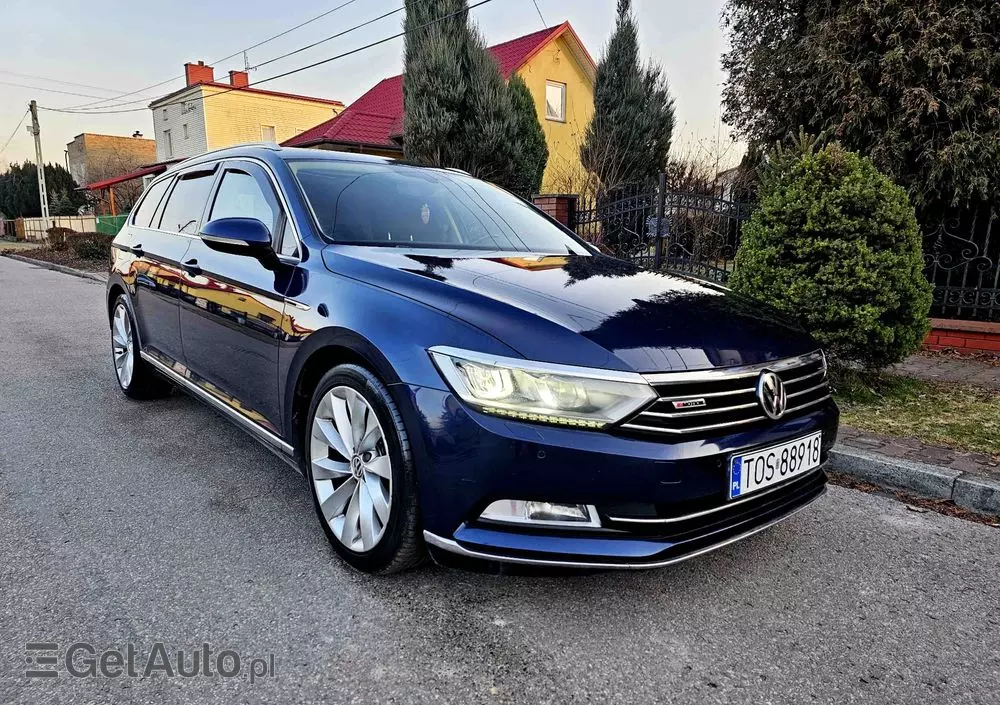 VOLKSWAGEN Passat Variant 2.0 TDI SCR 4Motion DSG Highline