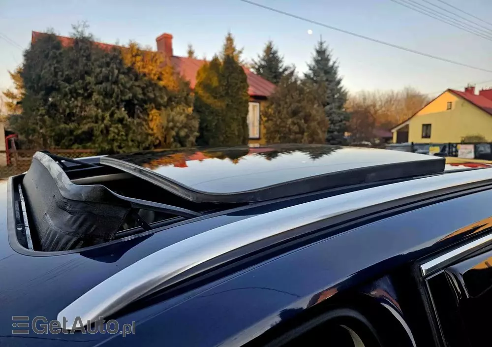 VOLKSWAGEN Passat Variant 2.0 TDI SCR 4Motion DSG Highline