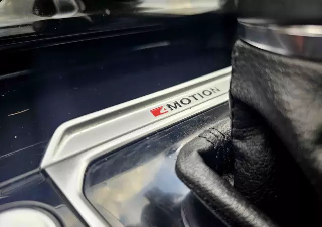 VOLKSWAGEN Passat Variant 2.0 TDI SCR 4Motion DSG Highline