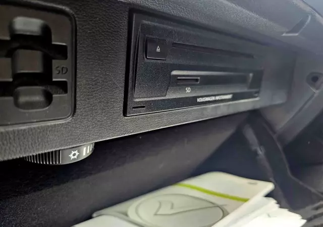 VOLKSWAGEN Passat Variant 2.0 TDI SCR 4Motion DSG Highline