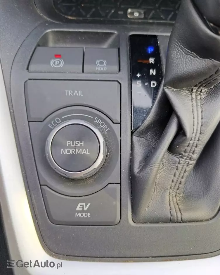 TOYOTA RAV4 2.5 Hybrid Comfort 4x2