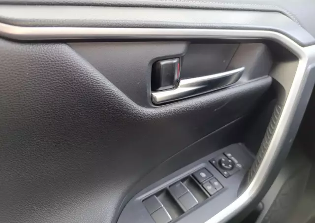 TOYOTA RAV4 2.5 Hybrid Comfort 4x2