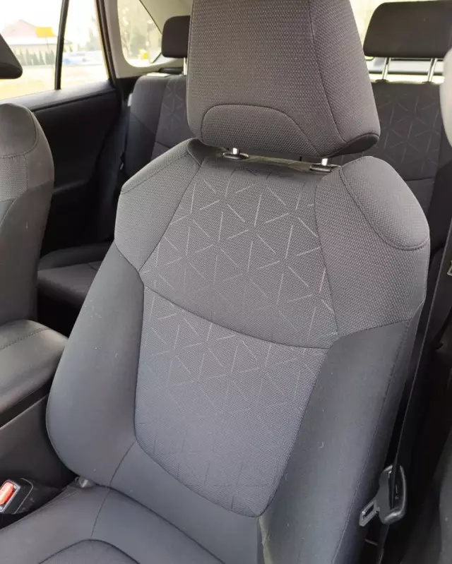 TOYOTA RAV4 2.5 Hybrid Comfort 4x2