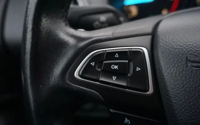 FORD Kuga 2.0 TDCi 2x4 Titanium