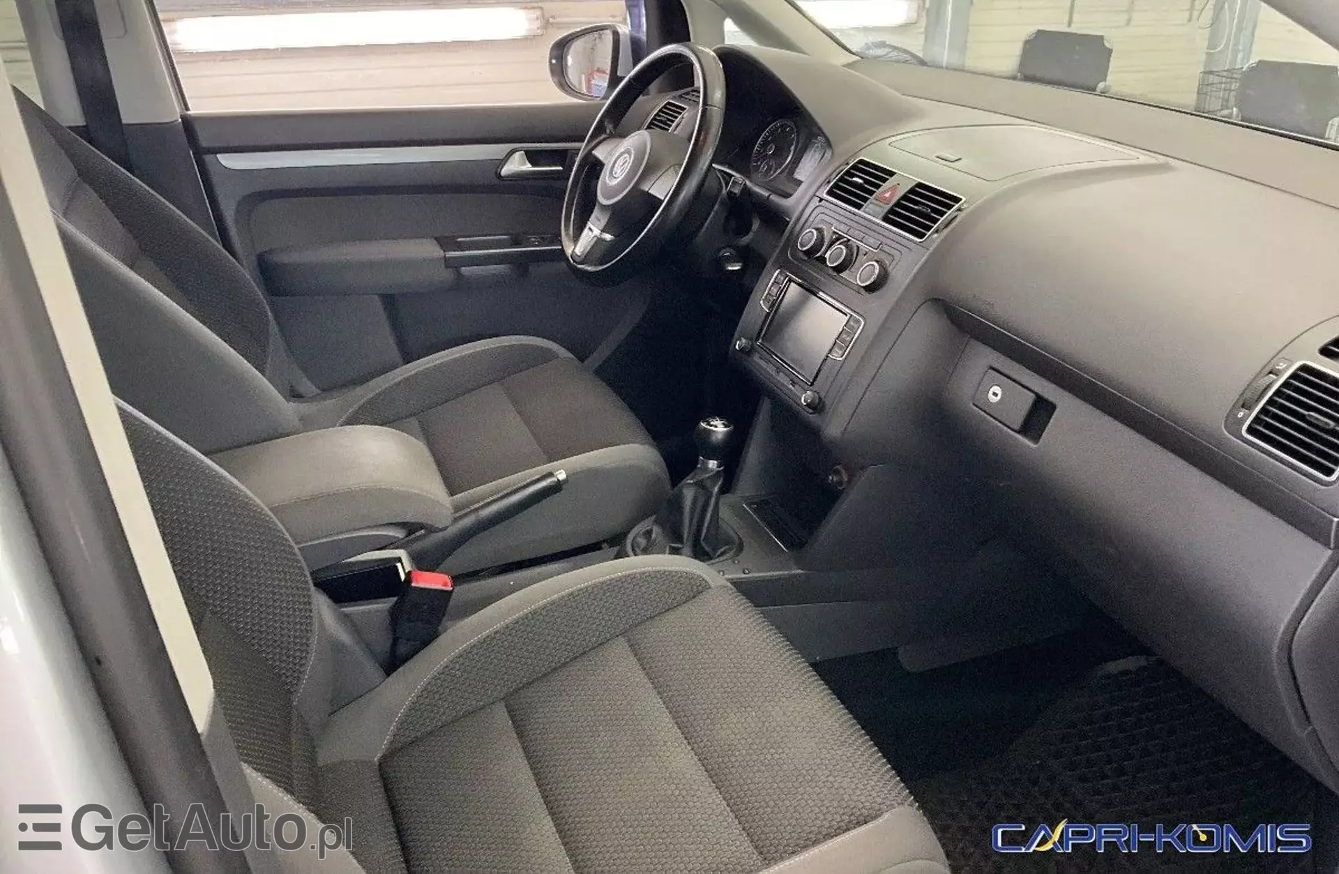VOLKSWAGEN Touran 1.4 TSI (140 KM)