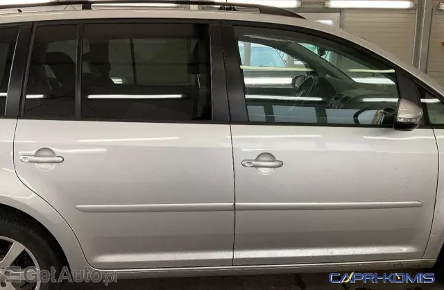 VOLKSWAGEN Touran 1.4 TSI (140 KM)