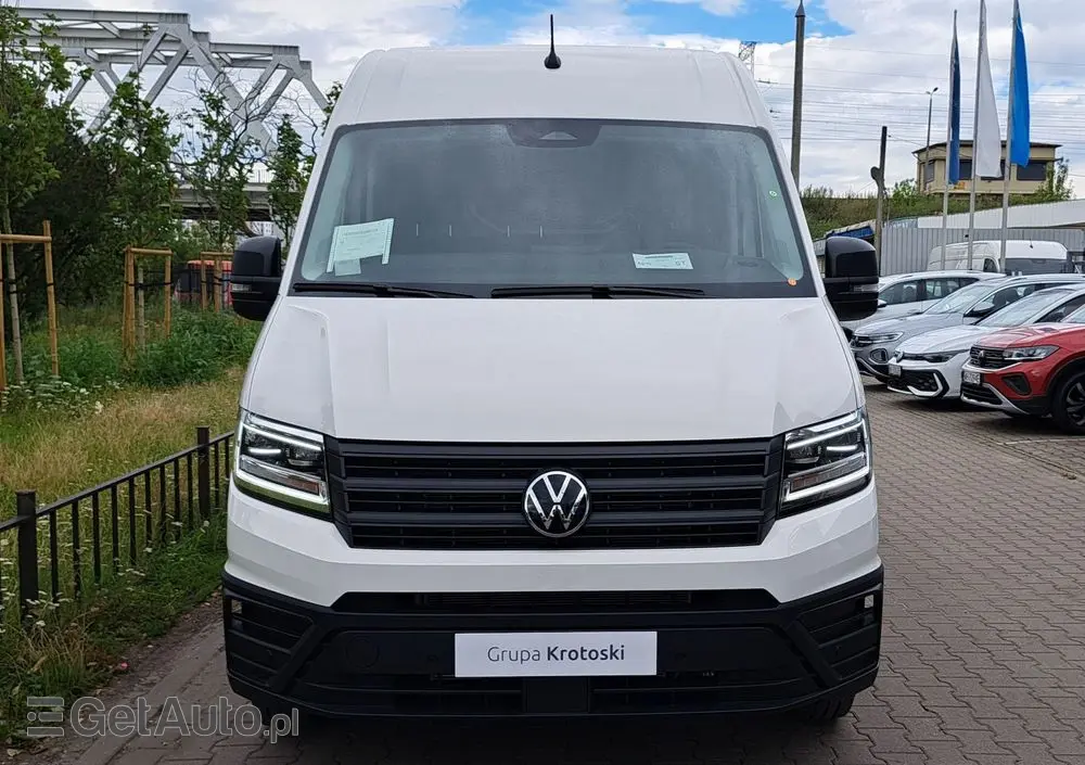VOLKSWAGEN Crafter 
