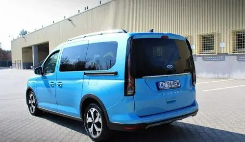 FORD Tourneo Connect 