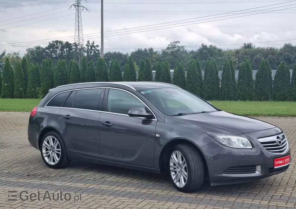 OPEL Insignia 1.6 Turbo Cosmo