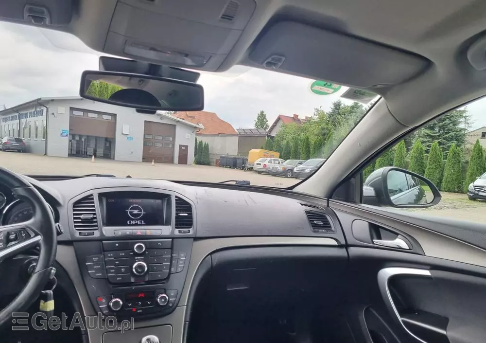 OPEL Insignia 1.6 Turbo Cosmo