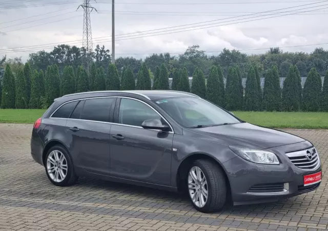 OPEL Insignia 1.6 Turbo Cosmo