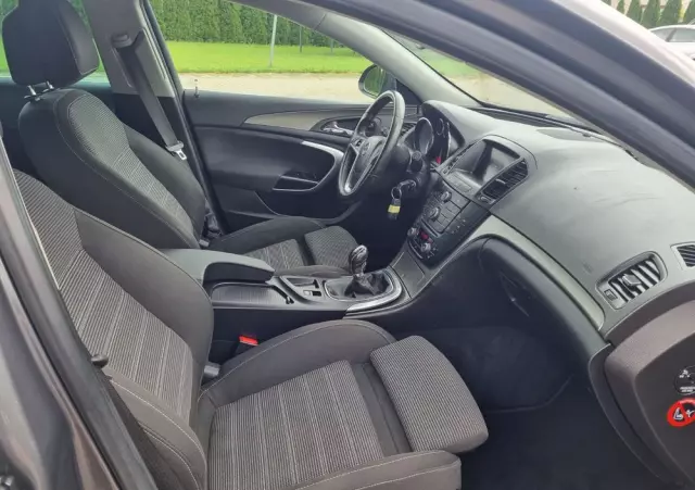 OPEL Insignia 1.6 Turbo Cosmo