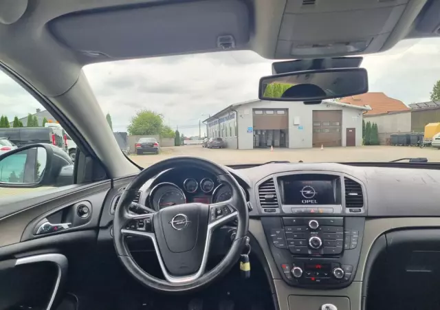 OPEL Insignia 1.6 Turbo Cosmo