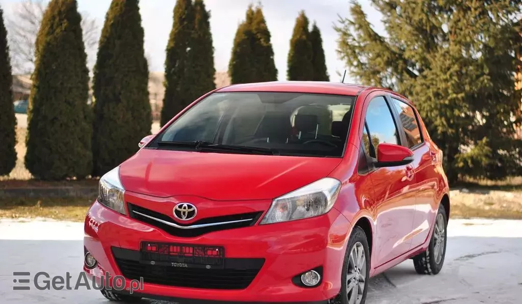 TOYOTA Yaris 