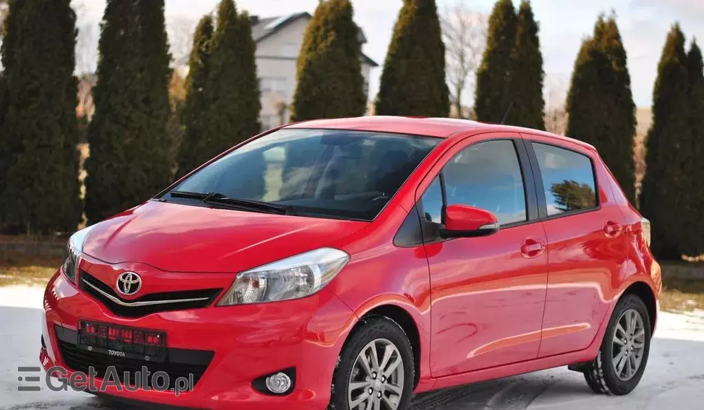 TOYOTA Yaris 