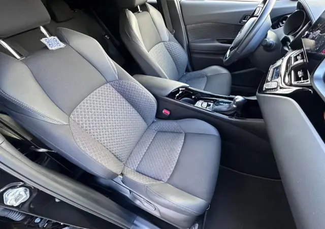 TOYOTA C-HR 1.8 Hybrid GPF Style