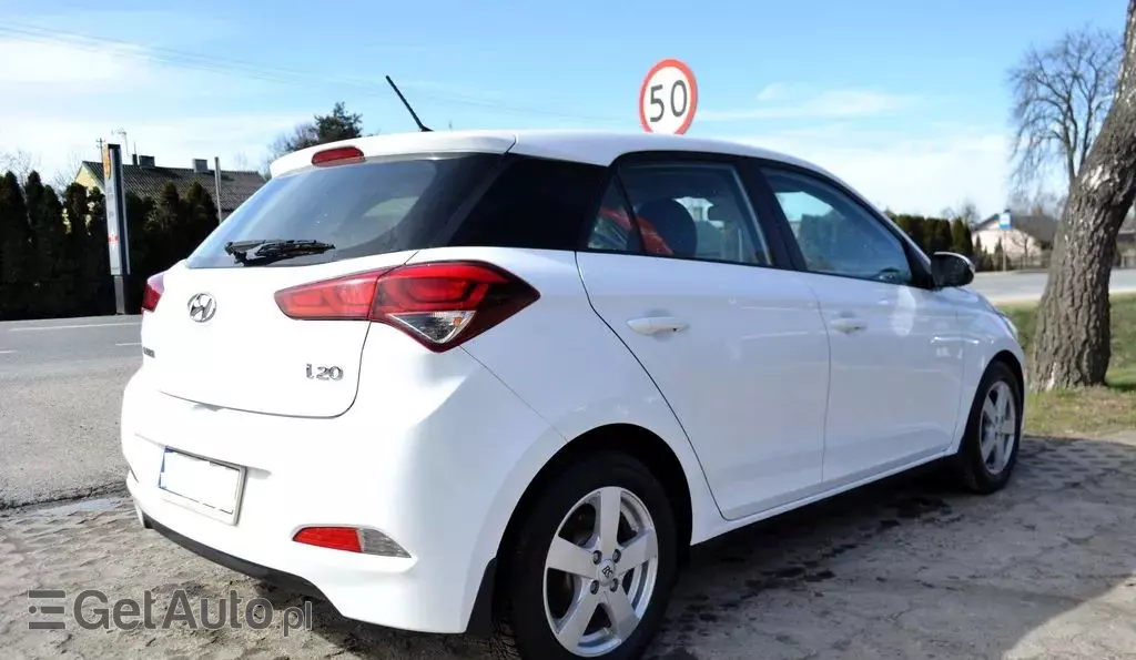 HYUNDAI I20 