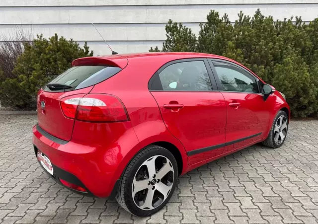 KIA Rio 1.4 Automatik Platinum Edition
