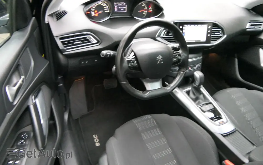 PEUGEOT 308 BlueHDi 150 EAT6 Stop & Start Business-Line
