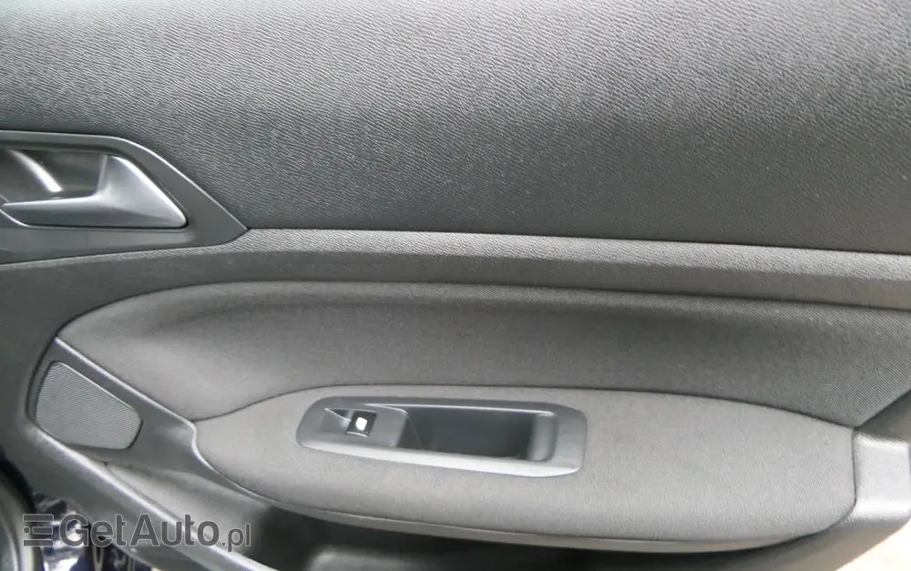 PEUGEOT 308 BlueHDi 150 EAT6 Stop & Start Business-Line