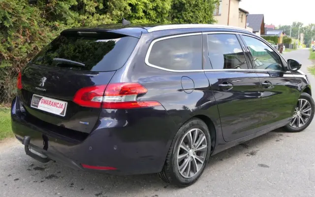 PEUGEOT 308 BlueHDi 150 EAT6 Stop & Start Business-Line