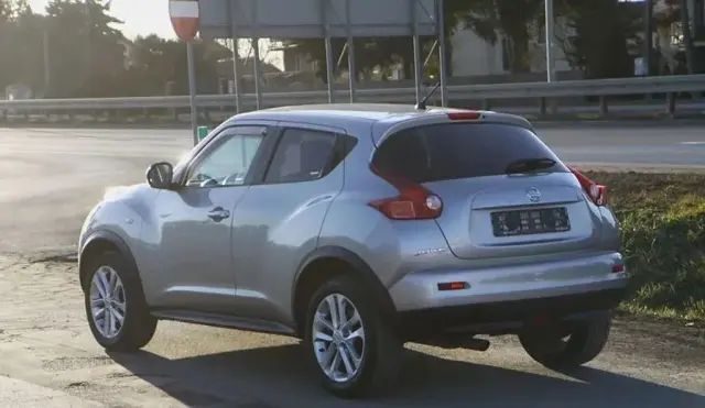 NISSAN Juke 