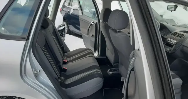 VOLKSWAGEN Polo 1.4 United