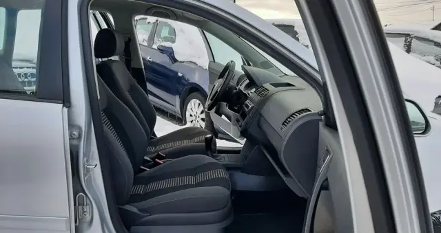 VOLKSWAGEN Polo 1.4 United