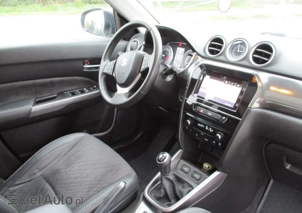 SUZUKI Vitara 1.0 Boosterjet Premium 4WD