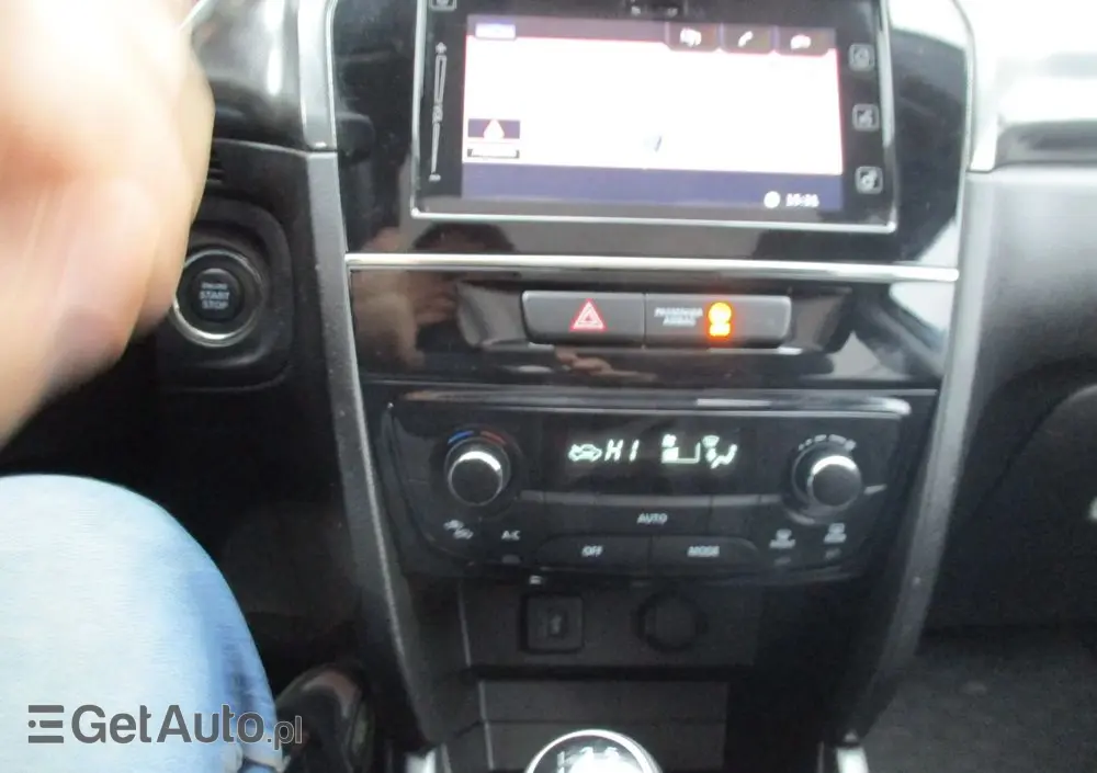 SUZUKI Vitara 1.0 Boosterjet Premium 4WD