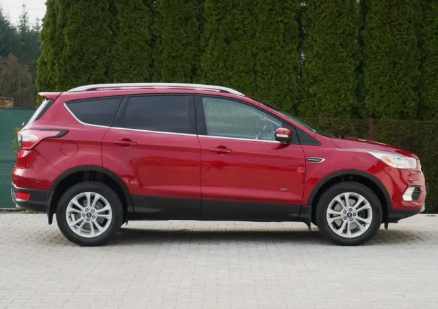 FORD Kuga 2.0 TDCi 4x4 SYNC