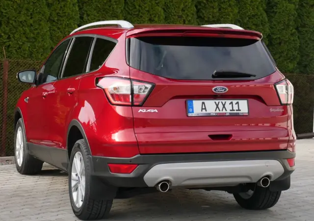 FORD Kuga 2.0 TDCi 4x4 SYNC