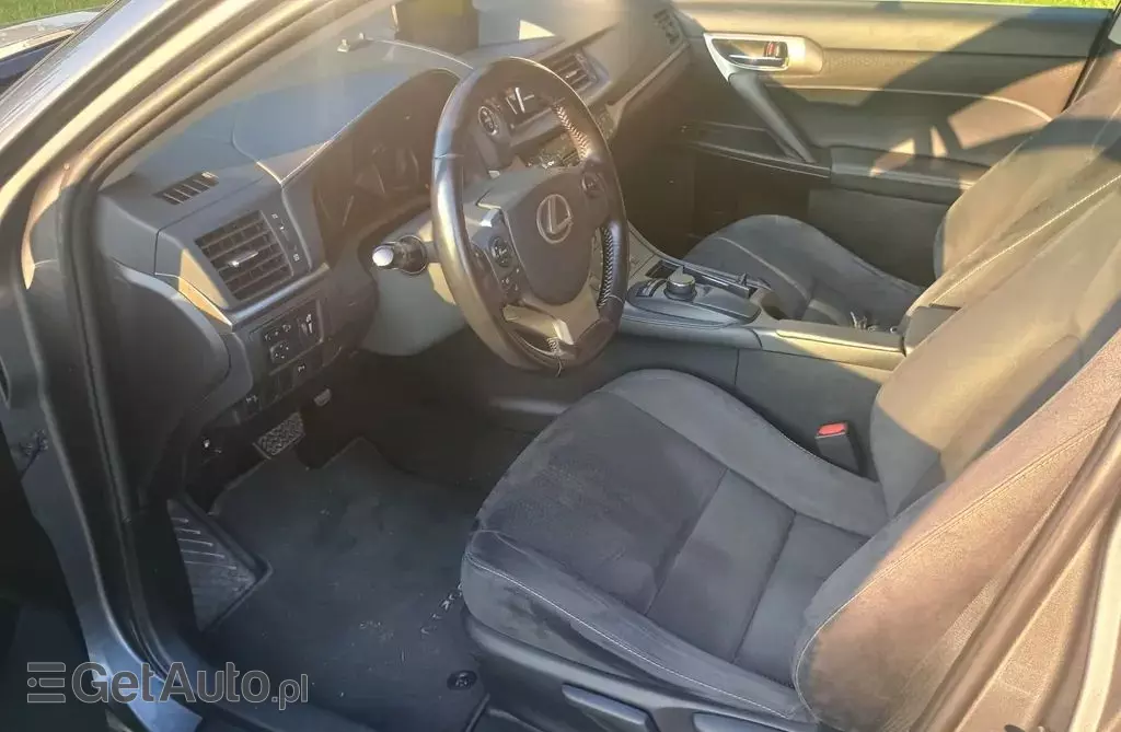 LEXUS CT 