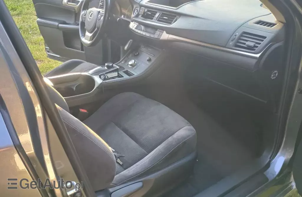LEXUS CT 