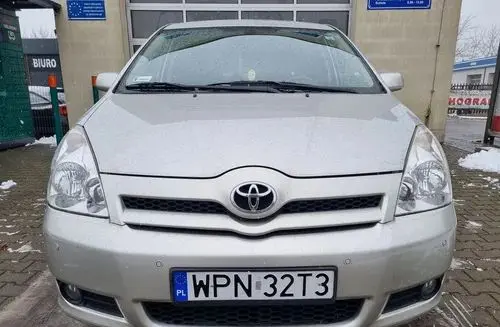 TOYOTA Corolla Verso 