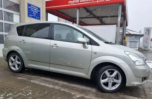 TOYOTA Corolla Verso 