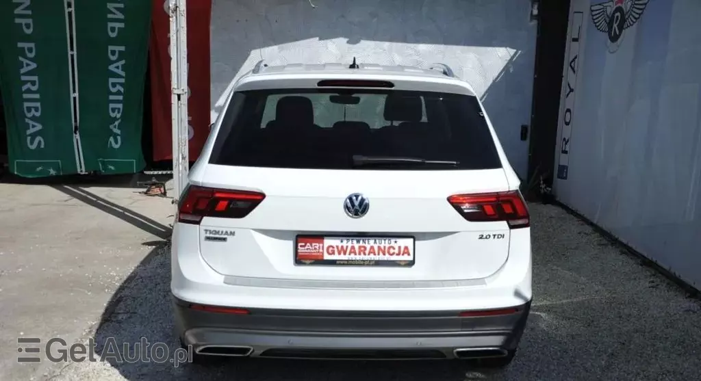 VOLKSWAGEN Tiguan 
